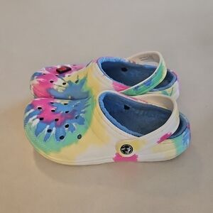 Tie Dye Lined Crocs
